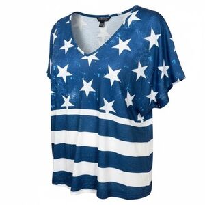 NWT BloomChic Plus Size Stars & Stripes Short Sleeve V Neck Top Shirt - Size 1XL